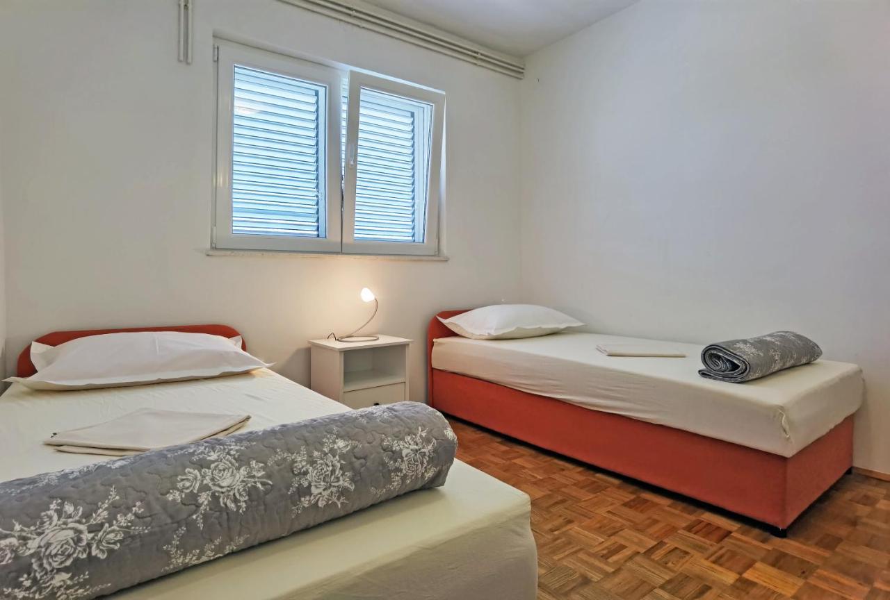 Apartman Danijela Vodice Esterno foto